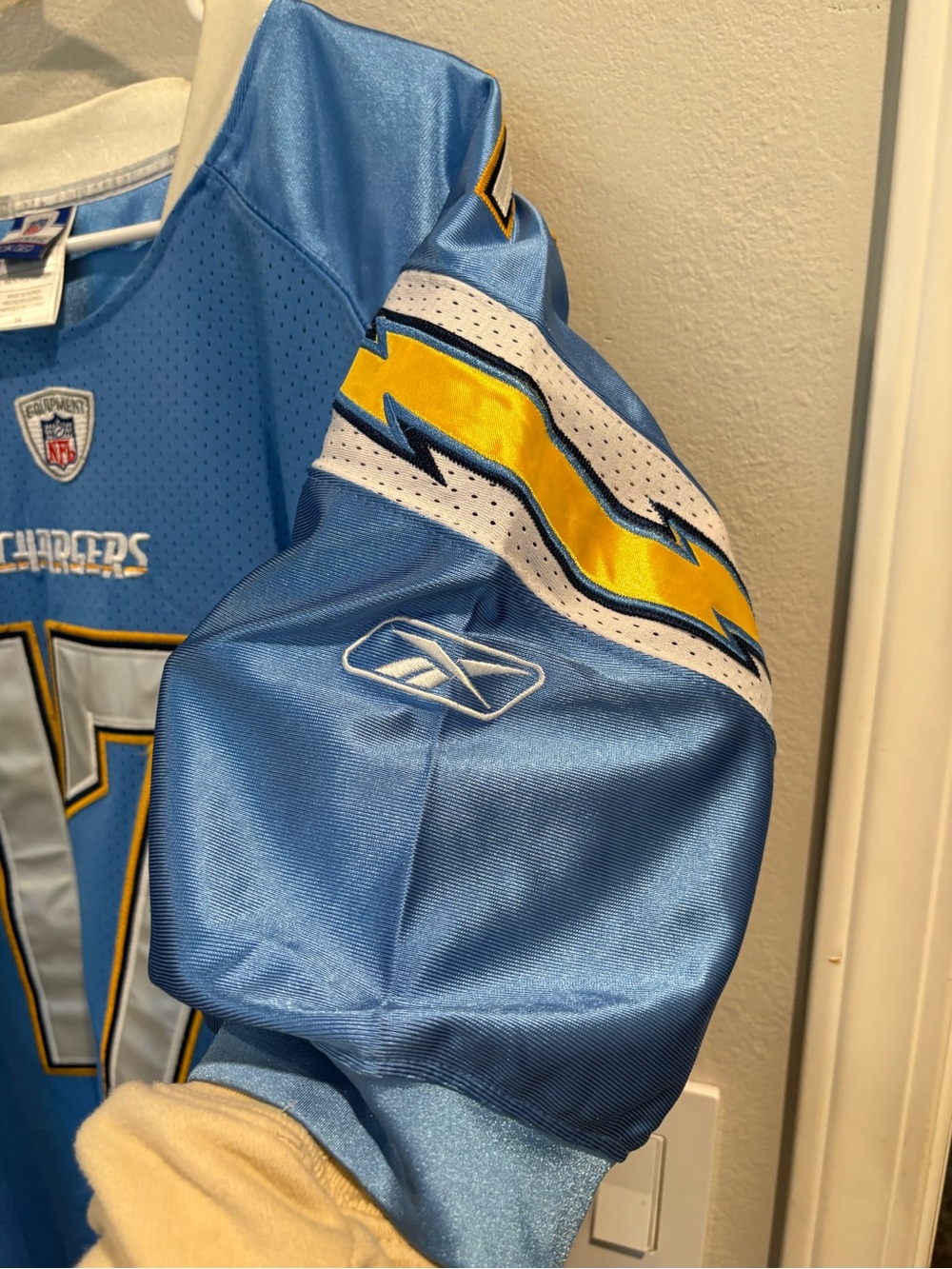 San Diego Chargers Philip Rivers on field Stitched Powder Blue Jersey Size 54 - Picture 9 of 16